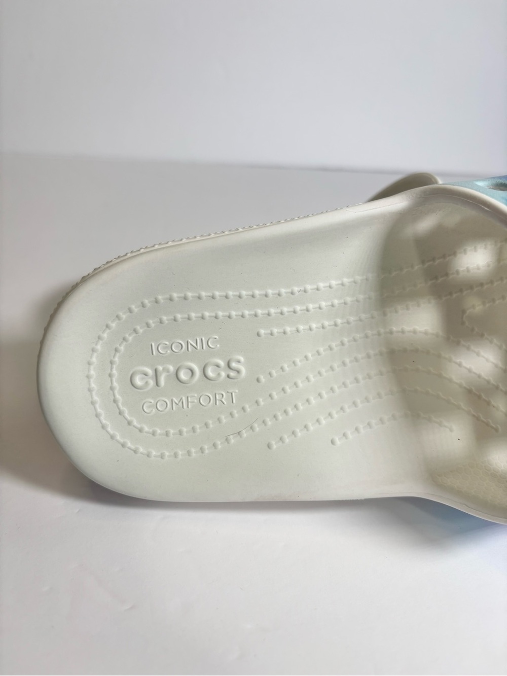 Crocs Rainbow Tie-Dye White Slides Sandals M6 W8 - Picture 7 of 8